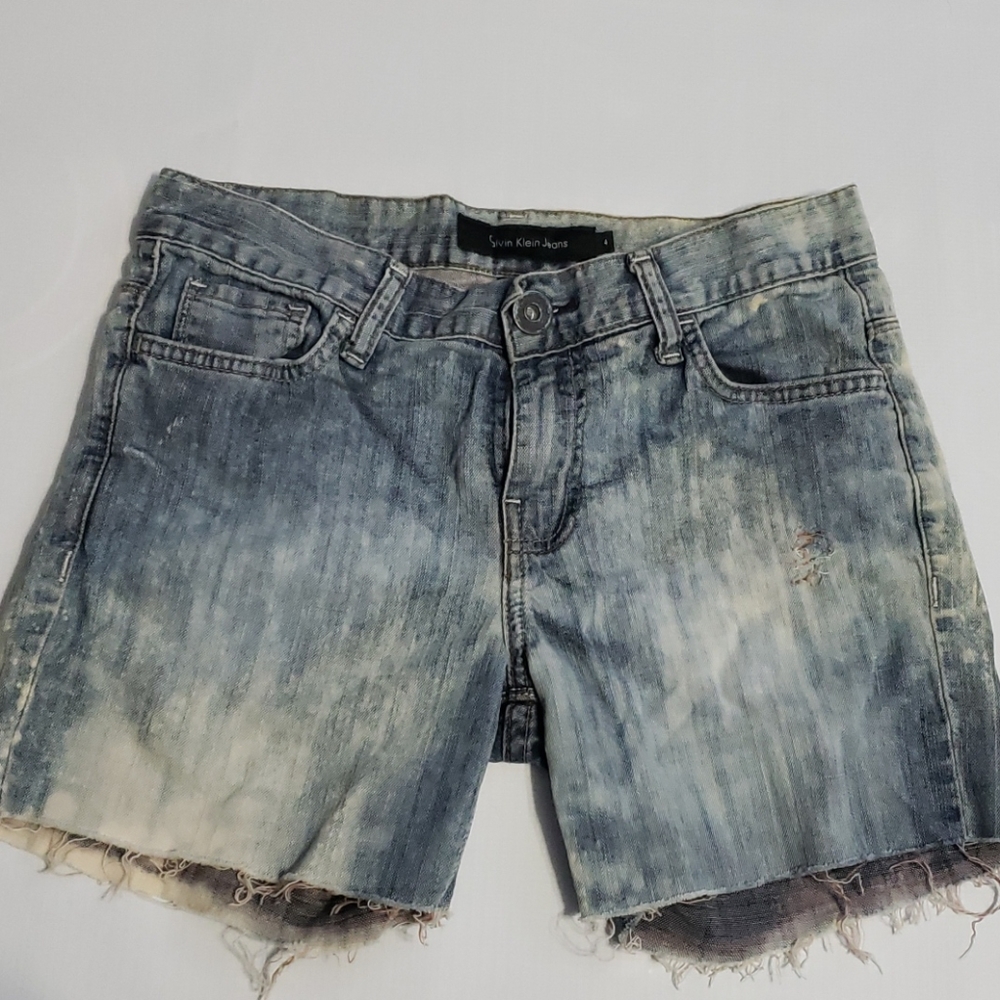 Calvin Klein Destressed Wash Shorts sz 4